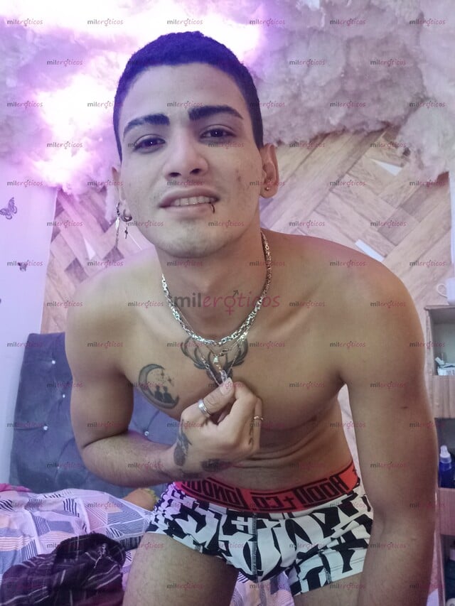 FOTOS DE BUEN CHICO SEXY CALIENTE PARA CUMPLIR TUS DESEO SEXUAL