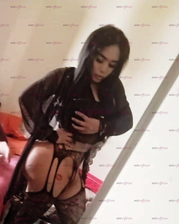 FOTOS DE LA BOMBOM SUPER NALGOTAS Y 20 CM DE PLACER