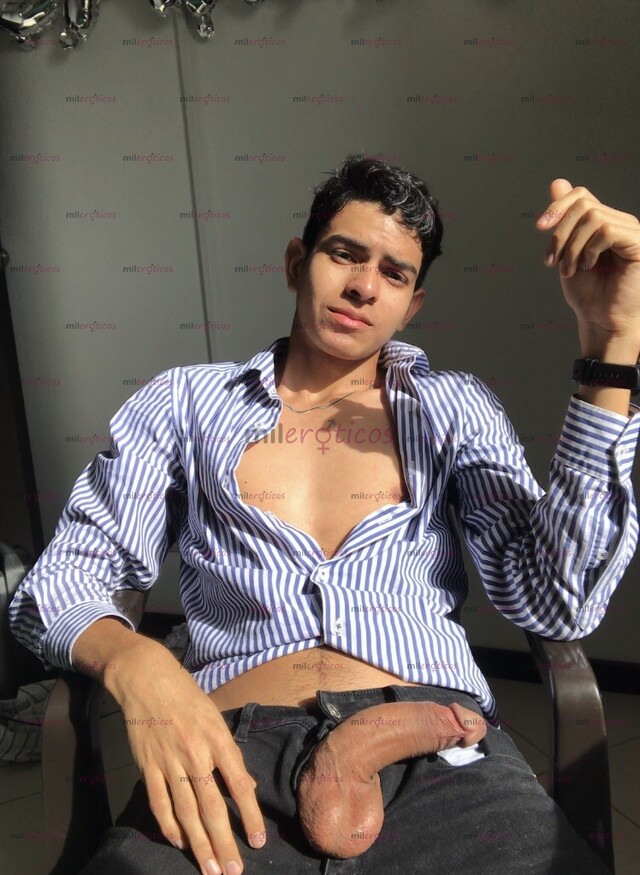 FOTOS DE FLACO ARRECHO VERGA DURA Y PELUDA, SERIO Y PERVERSO