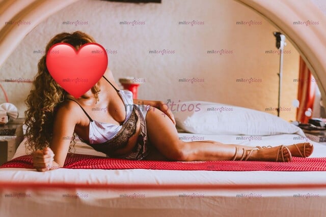 FOTOS DE SOY LO QUE NECESITAS EN TU CAMA SEXI DELGADA BUEN TRATRO