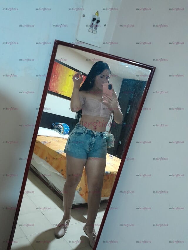 FOTOS DE DANIELA DE LA TORRE.SEXY FEMENINA DISPUESTA A COMPLACER TODAS TUS FANTASIAS.