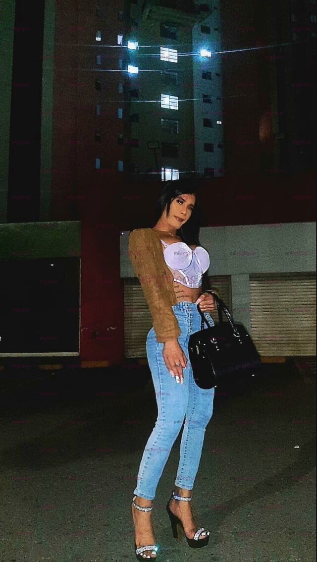 FOTOS DE VIDEO LLAMADA DISPONIBLE VIDEO PERSONALIZADO TENGO JARTA LECHE PARA TI