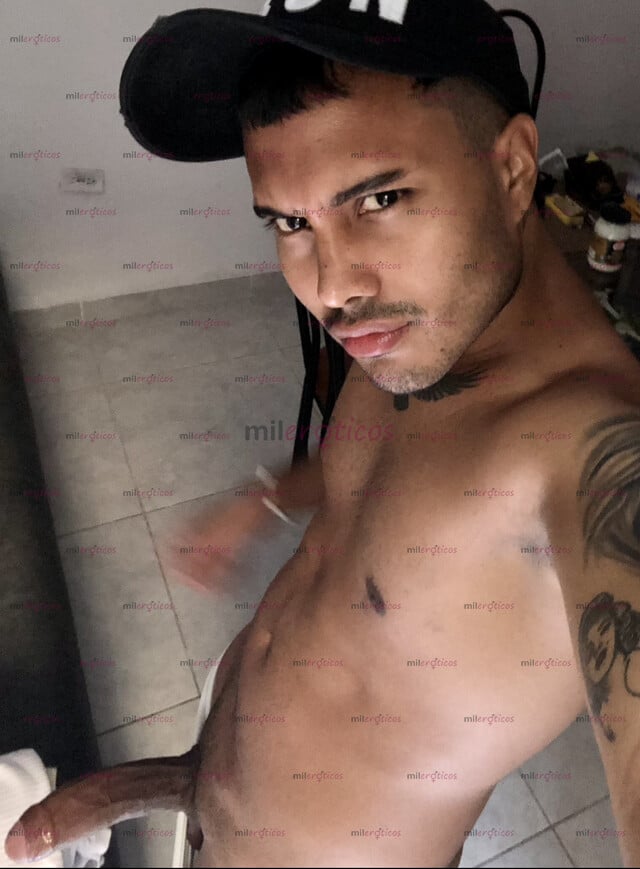 FOTOS DE JOVEN CALEÑO VERGON EXCLUSIVO CON GANAS DE CULIAR