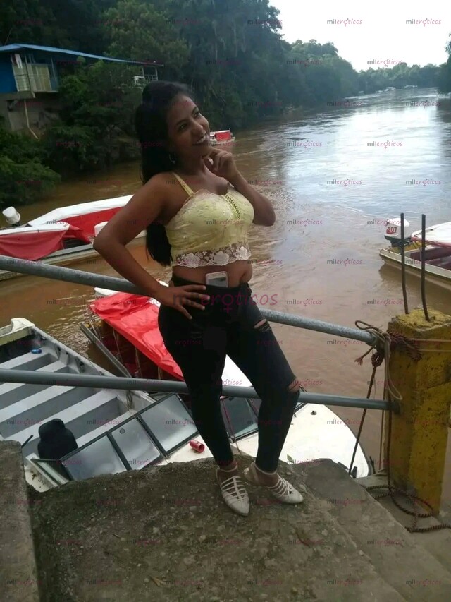 FOTOS DE SOY CHICA ARDIENTE CON CUCA GRANDE Y ESTRECHITA