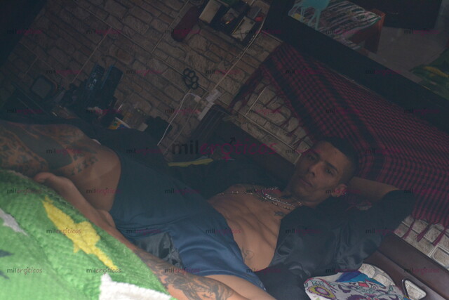 FOTOS DE SEXO RICO TRATO DE NOVIOS 3107403123 COLOMBIANOS JÓVENES MACHOS 19 Y 20