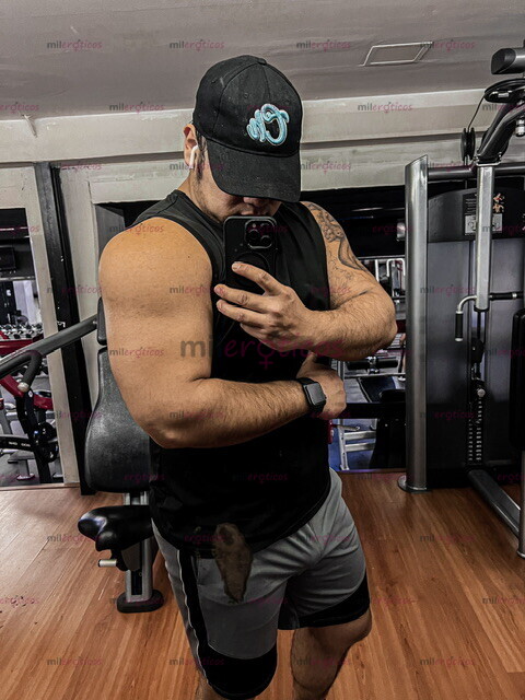 FOTOS DE LA MEJOR COMPAÑÍA Y TRATO ENTRE HOMBRES. ¿TE GUSTARÍA DIVERTIRTE CONMIGO?