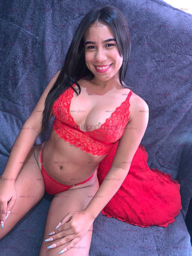 FOTOS DE SOLO DOMICILIOS CON HERMOSA MODELO VIP DISCRETA Y COMPLACIENTE