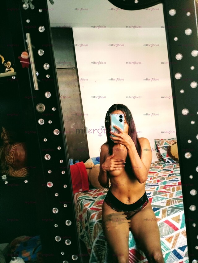 FOTOS DE MORENA ARRECHA CON SITIO PRIVADO PROMOCIÓN RATO 60