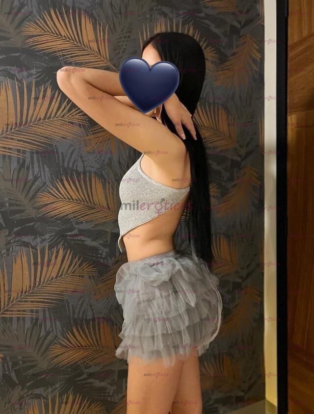 FOTOS DE LILY DELGADITA Y MUY CACHONDA Y CE ME VA COMPLETA SUPER MOJADITA Y HOT