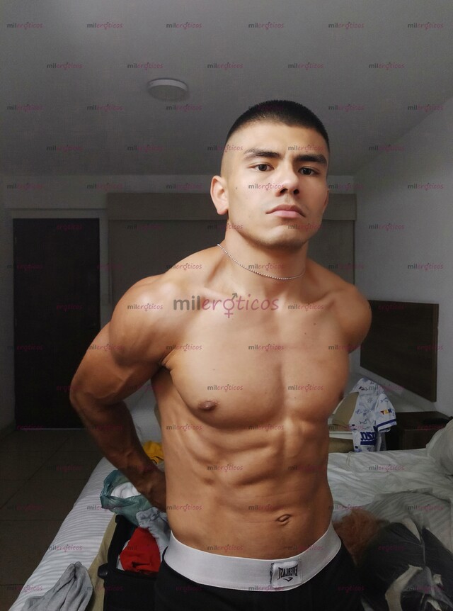FOTOS DE ¡MACHO ATLÉTICO HETERO 100% ACTIVO DOMINANTE!