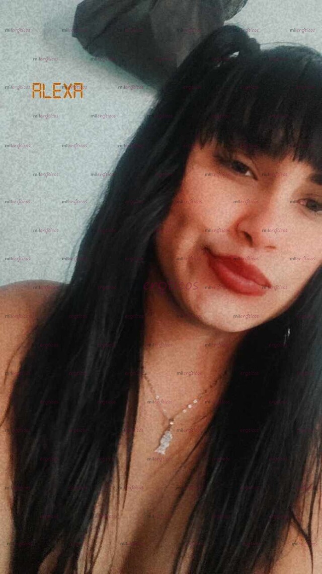 FOTOS DE ALEXA UNA PUTITA MUY CACHONDA LLENA DE LECHE INTER