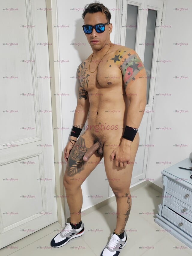 FOTOS DE MACHO VERGÓN SERIO RESERVADO FULL COMPLACIENTE MORBOSO DISPUESTO A TODO