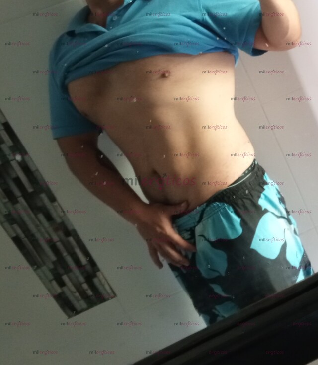 FOTOS DE SOY UN HOMBRE QUE ESTÁ DISPUESTO A COMPLACER MUJERES