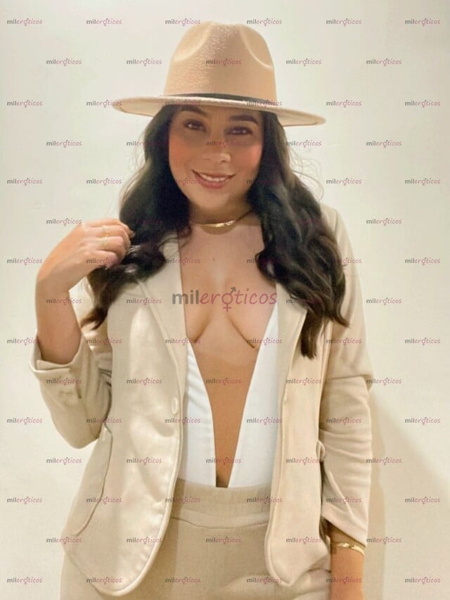 FOTOS DE SOPHY LEONE UNA DULCE Y TENTADORA MAMASITA QUE TE HARÁ SENTIR DELICIOSO
