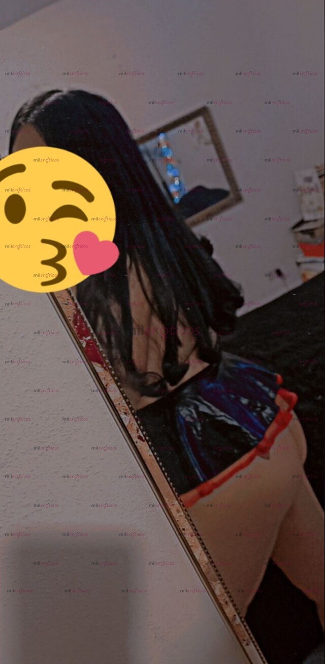 FOTOS DE PELO NEGRO TROMPUDA JOVEN ABURRIDO DE LA RUTINA LLAMAME