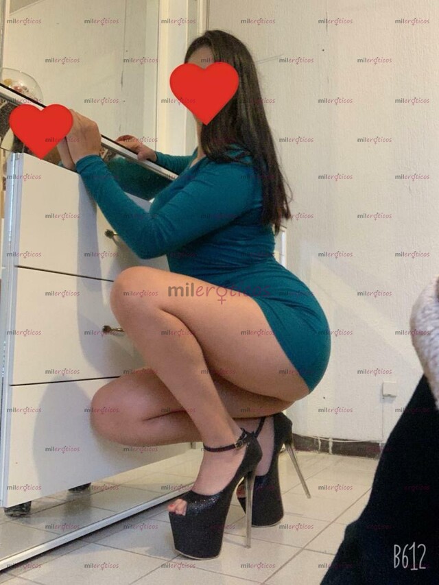 FOTOS DE SEXY NIÑA CALIENTE DISPONIBLE PARA PASAR ALGO VERDADERAMENTE HOT