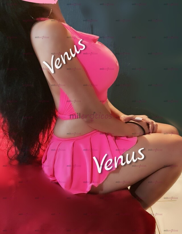 FOTOS DE VENUS ,UNA PROFECIONAL TETONA SEXIE Y MUY CALIENTE CONOCEME