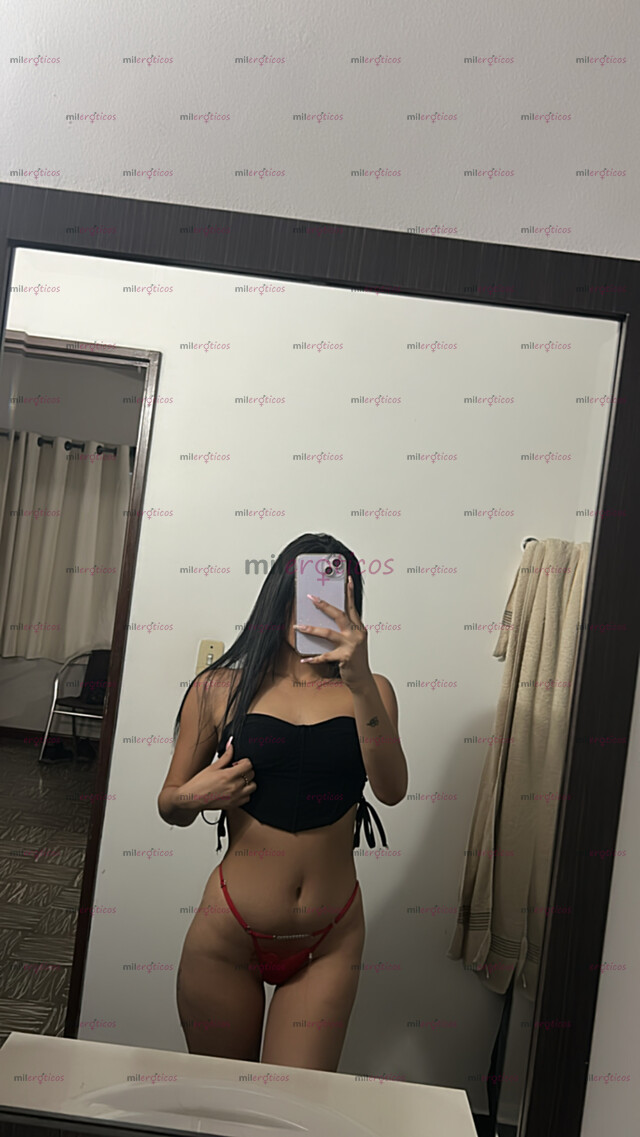 FOTOS DE FLACA LINDA CON GANAS DE PASARLA RICO UN RATO