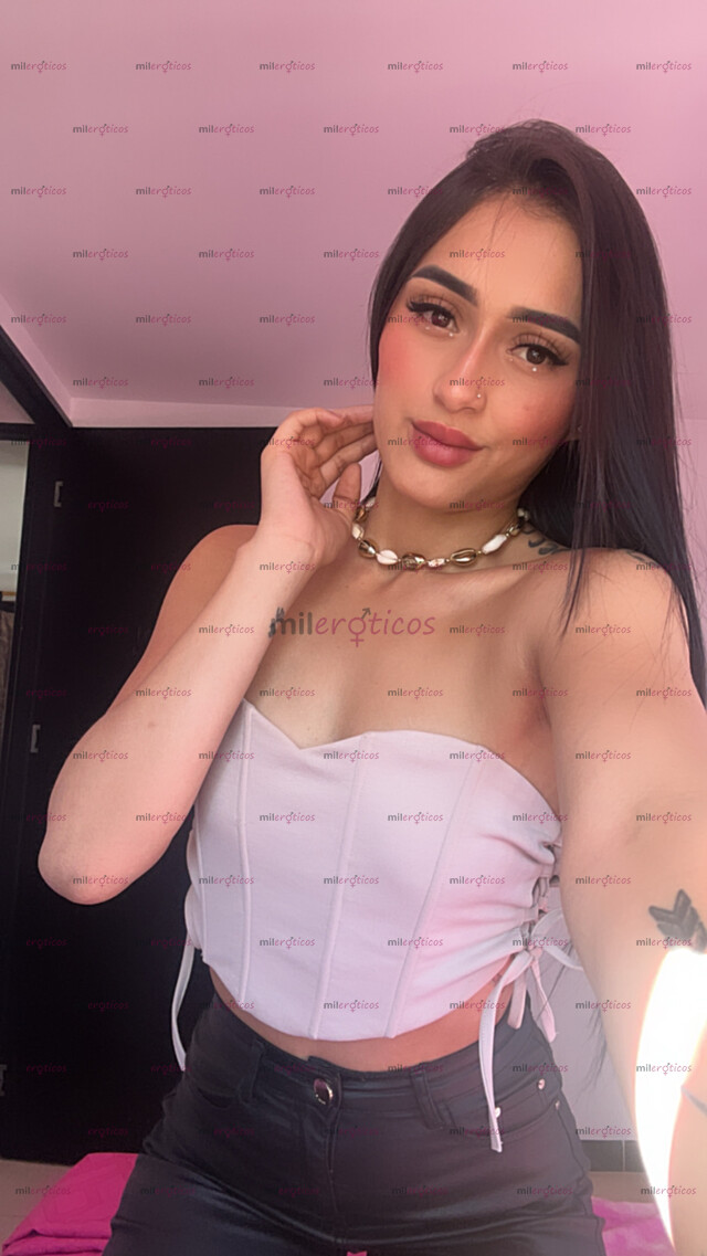 FOTOS DE FLACA LINDA CON GANAS DE PASARLA RICO UN RATO