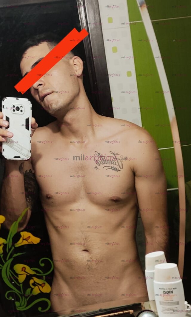 FOTOS DE UN GUSTO SOY DANNY UN CHICO ATLÉTICO, CON 20 CM DE MUCHO PLACER.