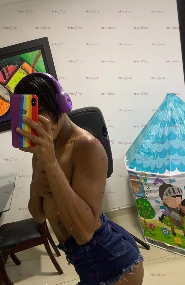 FOTOS DE MORENIT CULON , MUY CALIENTE, ESPECIALISTA EN MAMAR VERGAS Y SACAR LECHITA