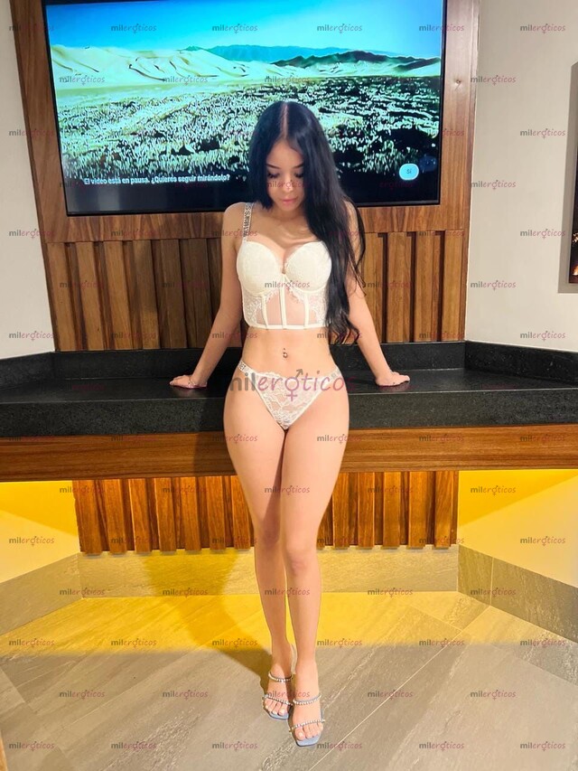 FOTOS DE VIANEY CON CARITA DE ANGELITA Y PANOCHITA BONITA Y APRETADITA ESTRENAME TÚ.