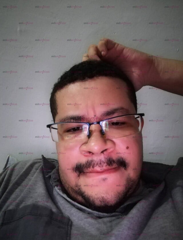 FOTOS DE BUSCO PAREJA GAY PARA MORBO Y SEXO, Y TENER RATO AGRADABLE