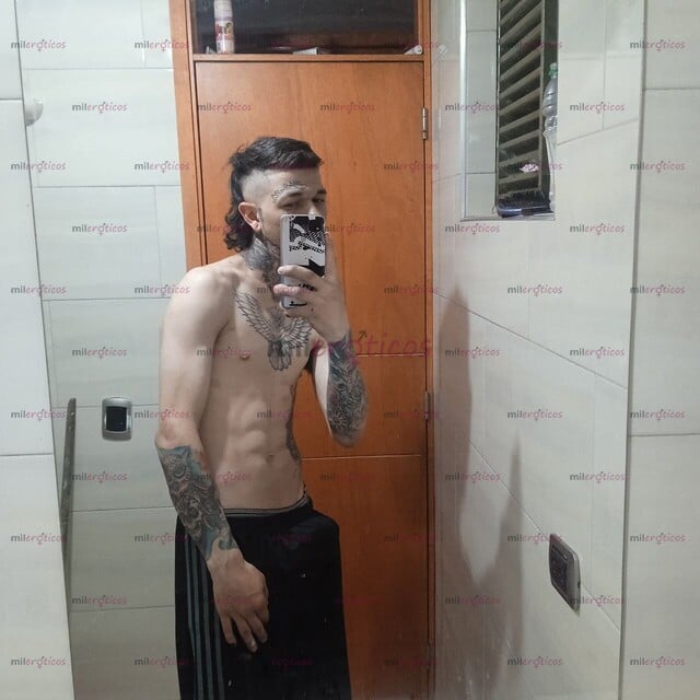 FOTOS DE MACHO PAISA COMPLACIENTE Y BIEN ARRECHO ! VENTA DE CONTENIDO.