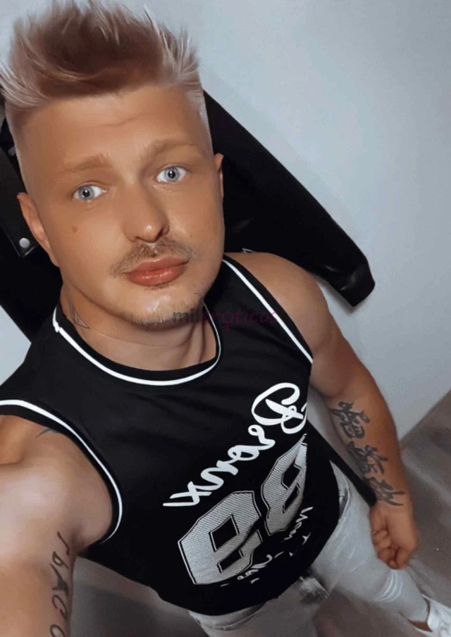 Xxl blondie nova na cidade 24 horas por dia 7 dias por semana envie me uma mensagem e divirta se com tesao falando apenas em ingles espanhol xxl blond...