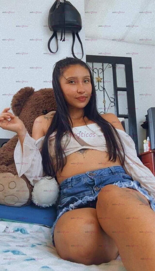FOTOS DE JOVEN CALIENTE Y MUY HEROTICA PARA DARTE UN SHOW SUPER RICO ESTOY DISPONIBLE