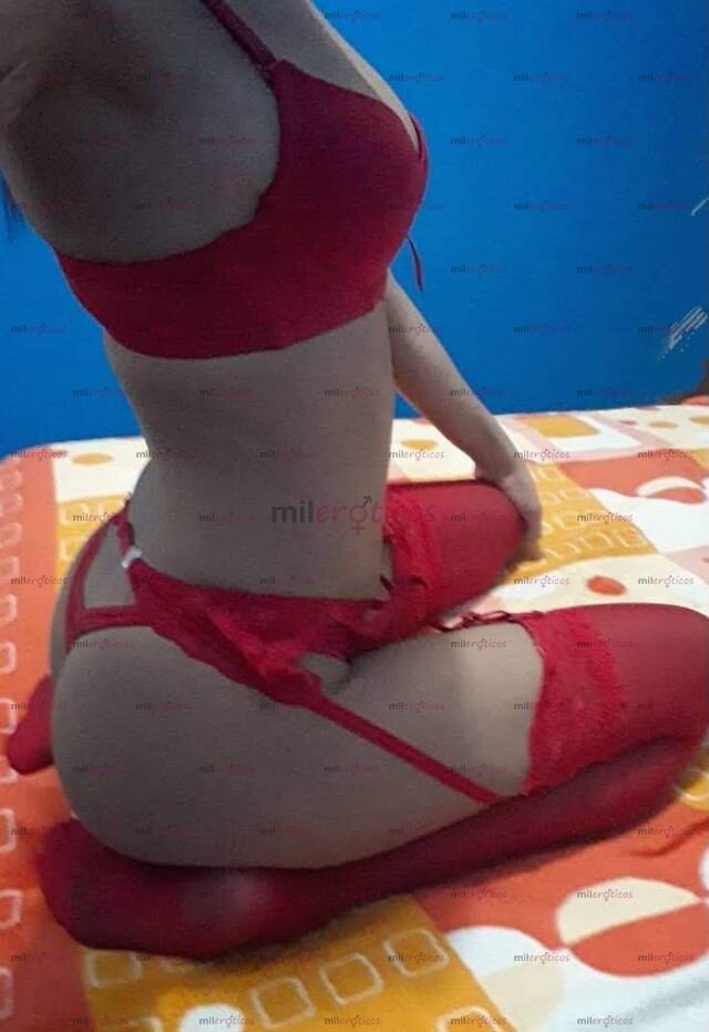 FOTOS DE TE GUSTAN FLACAS CON LA Q PUEDES JUGAR EN RICAS POSES VEN SOY MUY COMPLACIENTE