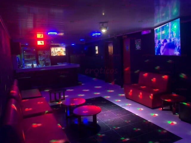 FOTOS DE CLUB CANELAS EXCLUSIVO 24 7 CON ZONA VIP Y HABITACIONES PRIVADAS AL NORTE