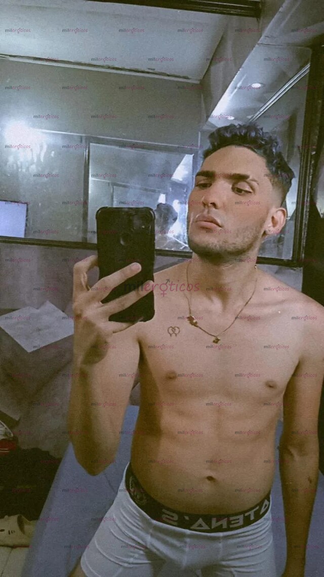 FOTOS DE TU FLACO ARDIENTE COMPLACIENTE Y JUGUETÓN