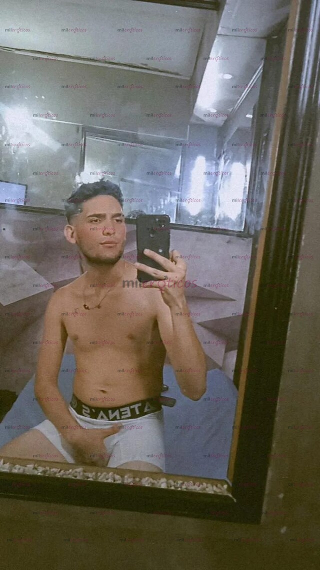 FOTOS DE TU FLACO ARDIENTE COMPLACIENTE Y JUGUETÓN