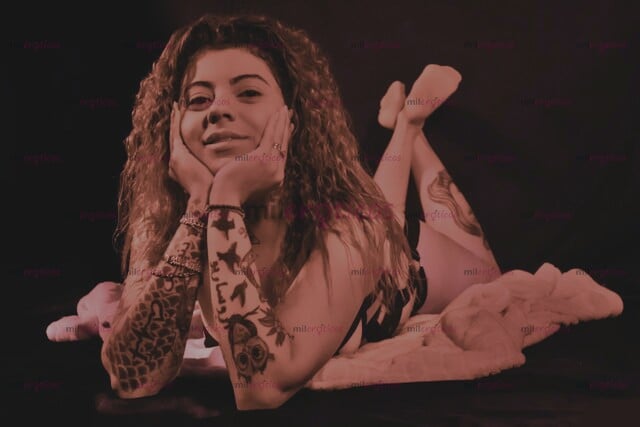 FOTOS DE CHICA PETTIT SÚPER COMPLACIENTE Y CALIENTE EN TU CIUDAD