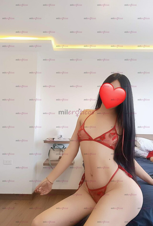 FOTOS DE HERMOSA PELINEGRA CON RICO CULO Y DESORBITANTES CURVAS QUE TE VOLVERAN LOCO