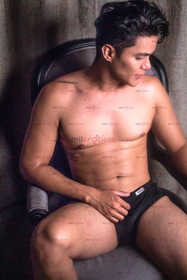 FOTOS DE POCOS DÍAS SOY JHON ,CHICO JOVEN, MORBOSO Y MUY ARRECHO, ACTIVO