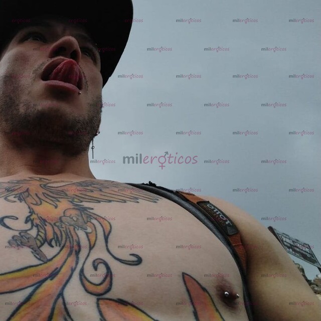 FOTOS DE MACHO, FLACO, ACTIVO XL. DE PASO EN LA CIUDAD TIEMPO POR LIMITADO