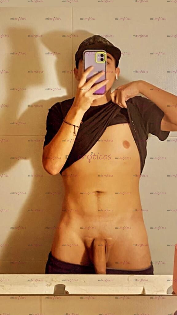 FOTOS DE JOVEN ATRACTIVO CON 20 CM DE HERRAMIENTA VAS A QUERER REPETIR