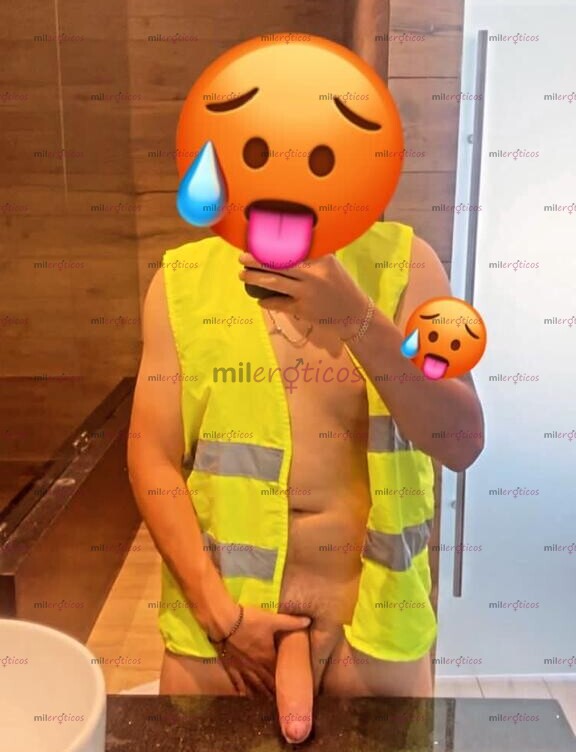 FOTOS DE JOVEN ATRACTIVO CON 20 CM DE HERRAMIENTA VAS A QUERER REPETIR