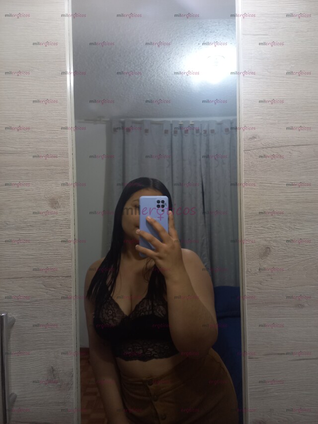 FOTOS DE HOLA MIS AMORES SOY ALEJA, TENGO 20 AÑITOS LINDA