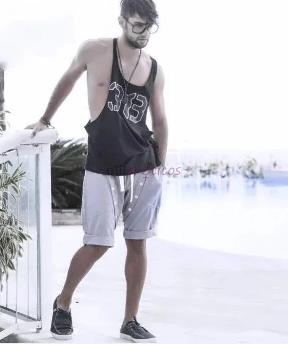 Ola sou o vavado abrel ex modelo sou acompanhante de luxo venho com um atendimento diferente venha me conhecer pessoalmente vai va valer a pena vamos...