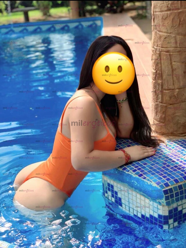 FOTOS DE SOY TU PUTITA QUE TE SACARÁ TODA LA LECHITA AMOR. LLÁMAME TE ESTARÉ ESPERANDO