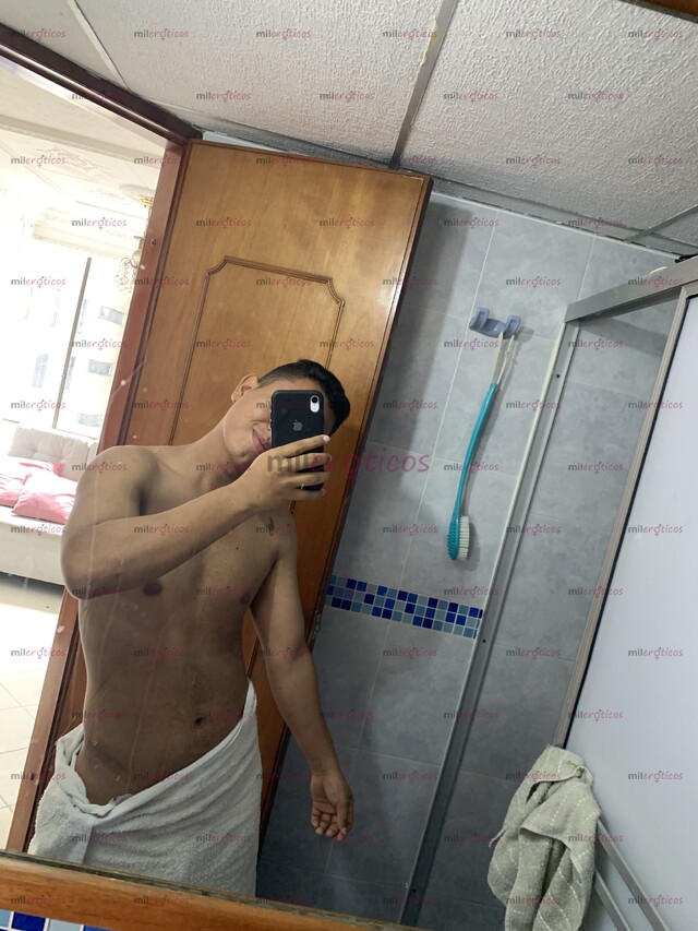 FOTOS DE CAMILO DISPUESTO A SATISFACER TODAS TUS LOCURAS