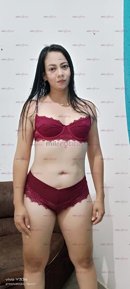 FOTOS DE SOY KARI MI AMOR, ATREVETE A CONOCERME Y DISFRUTAR CONMIGO, QUIERO TU LECHITA ..