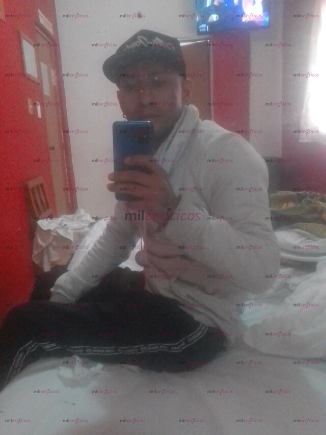 FOTOS DE CHAKAL VERGUDO CALIENTE DE 29 AÑOS Y AGUANTADOR