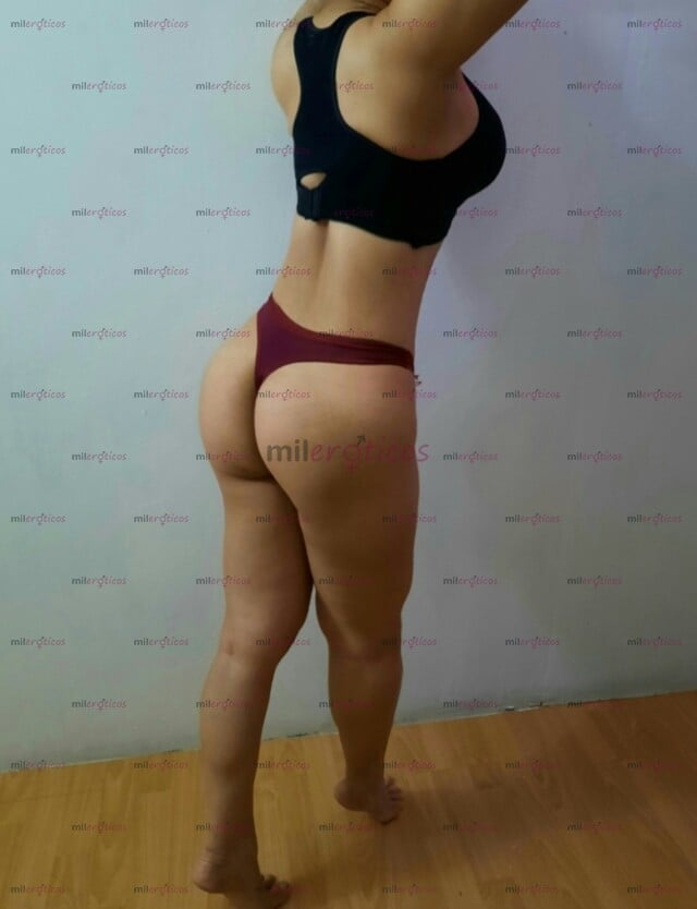 FOTOS DE VENEZOLANA CON UN EXCELENTE TRATO DE NOVIOS,PEGGING, ORAL NATURAL, SQUIRT, ANAL