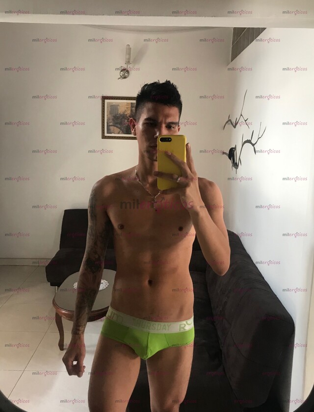 FOTOS DE MACHO ACTIVO 20CM MORBOSO TATUADO SERVICIO PRESENCIAL Y VIRTUAL