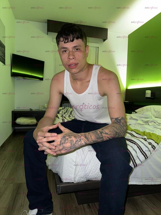 FOTOS DE POLLO SCORT VERGON DE 18 AÑOS ,21CM ESCRIBEME