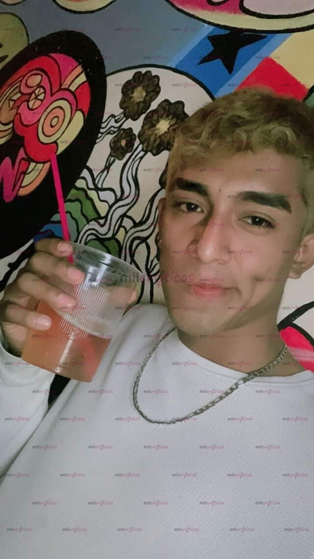 FOTOS DE SOY ANDY Y ME ENCANTA EL DINERO PUEDO SER TU BB